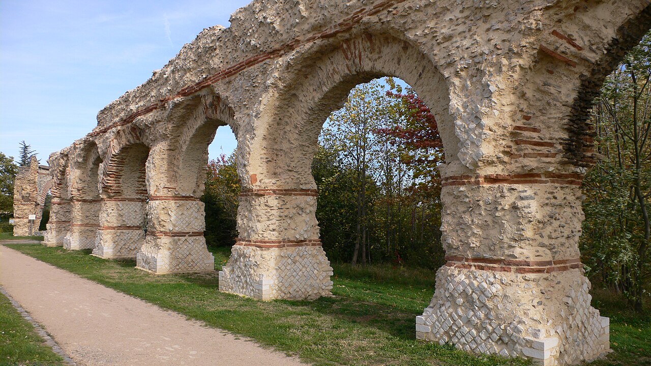 Aqueduc gallo-romain de Saintes à Fontcouverte